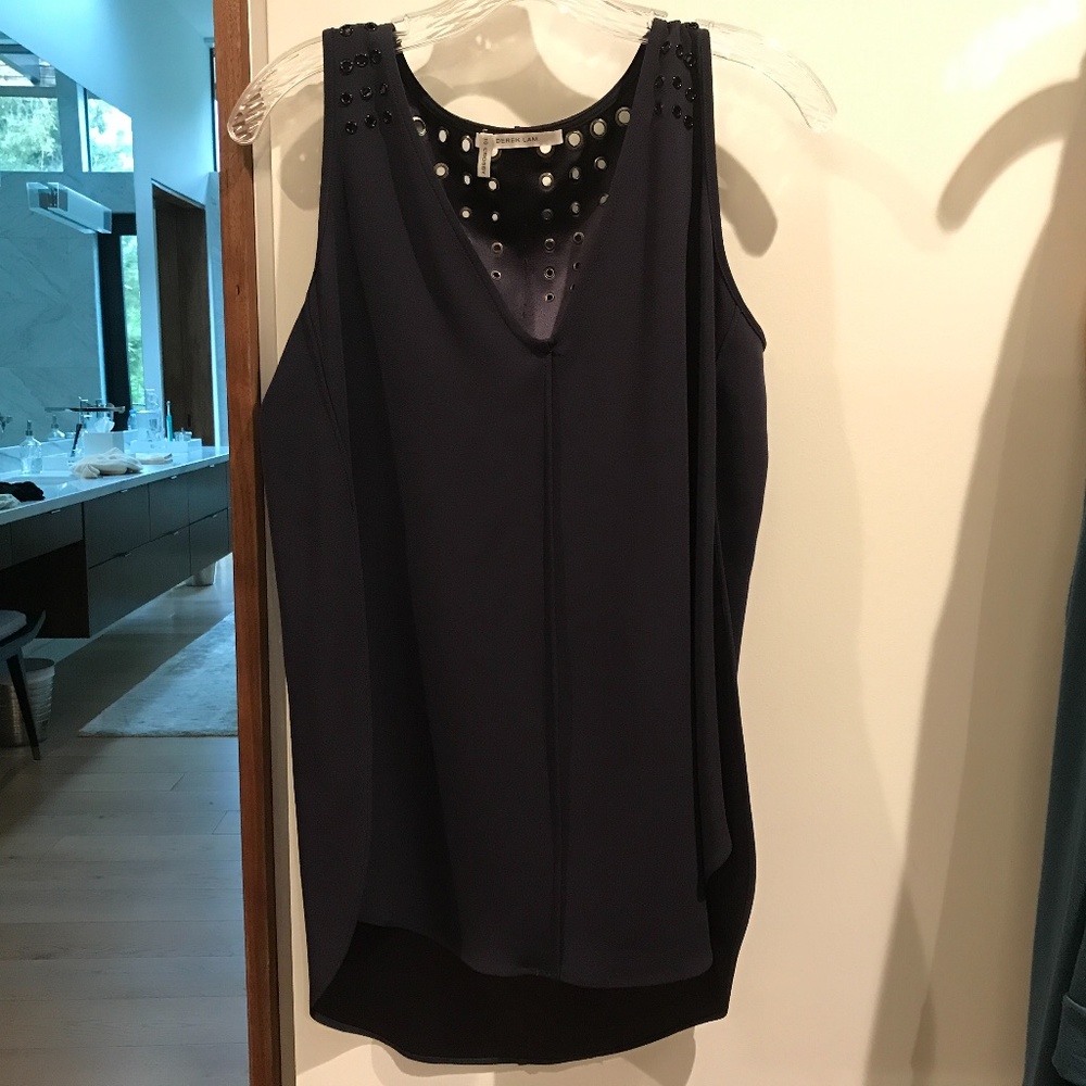 Silk/rayon Sleeveless top with grommets